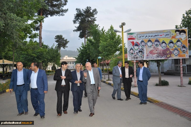 بازدید دکتر علی وطنی معاونت محترم علمی پژوهشی ،معاون علمی فناوری ریاست  محترم جمهوری از دانشکده  6
