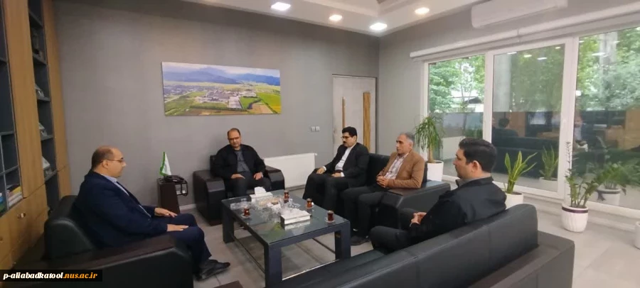 دیدار با رییس شرکت کشت و صنعت خاوردشت  شهرستان علی ابادکتول 2